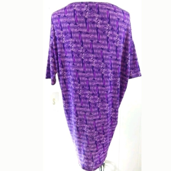 Lularoe Cruella DeVille Irma Tunic - Picture 4 of 4